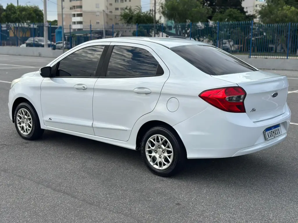 FORD Ka Hatch - Foto