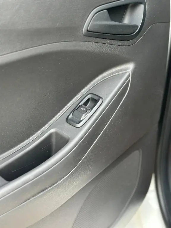 FORD Ka Hatch - Foto