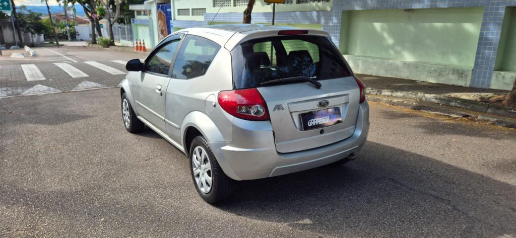 FORD Ka Hatch - Foto