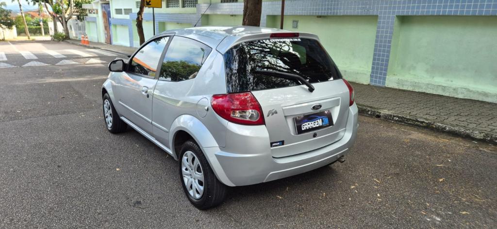 FORD Ka Hatch - Foto