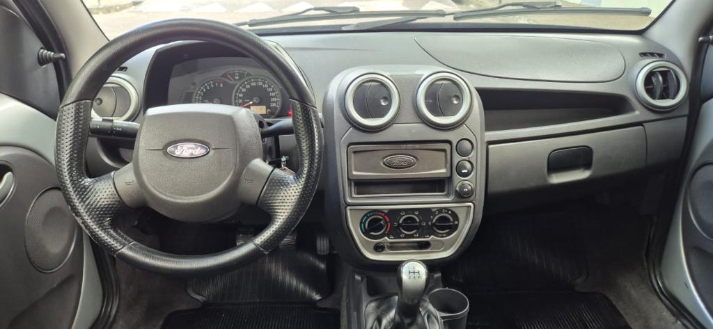 FORD Ka Hatch - Foto