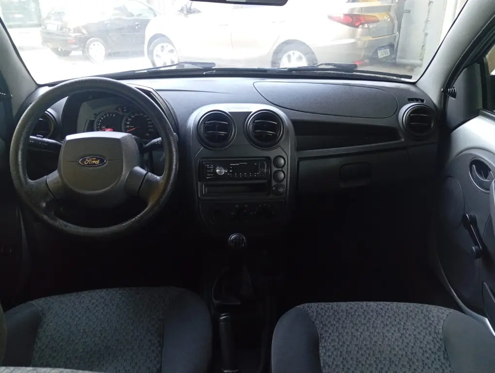 FORD Ka Hatch - Foto