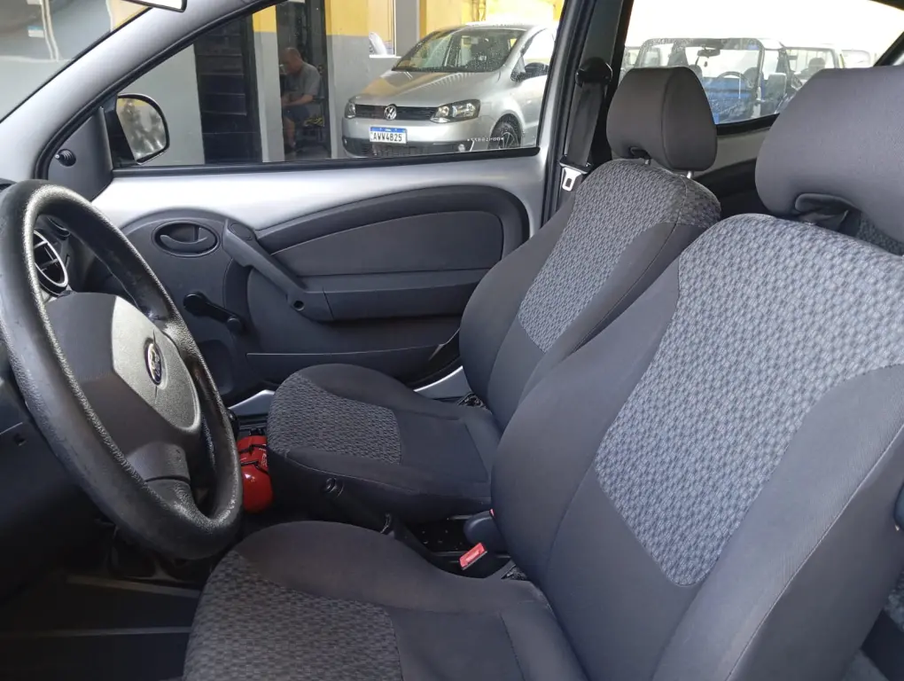 FORD Ka Hatch - Foto