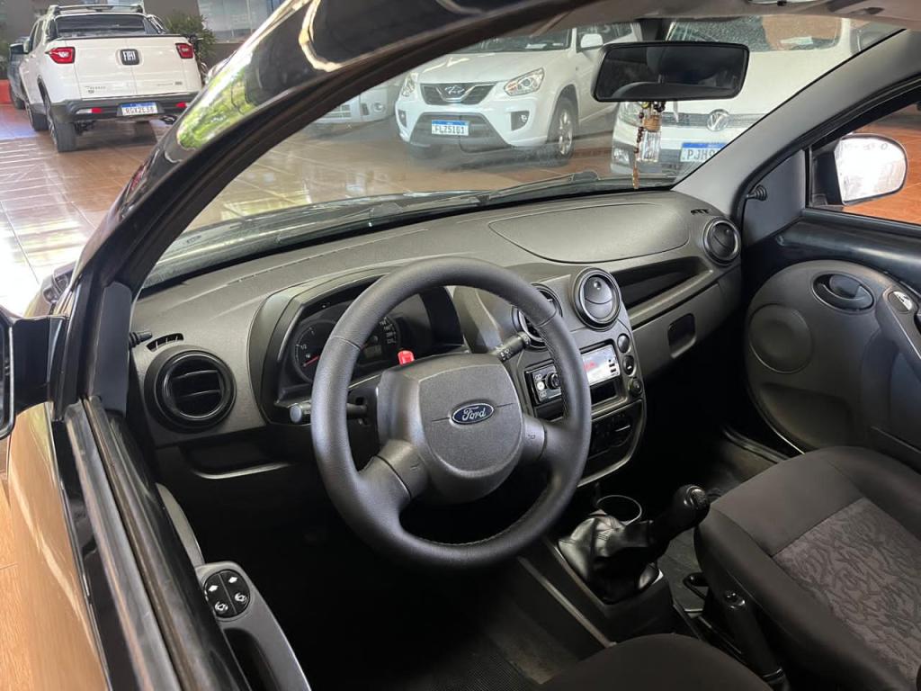 FORD Ka Hatch - Foto