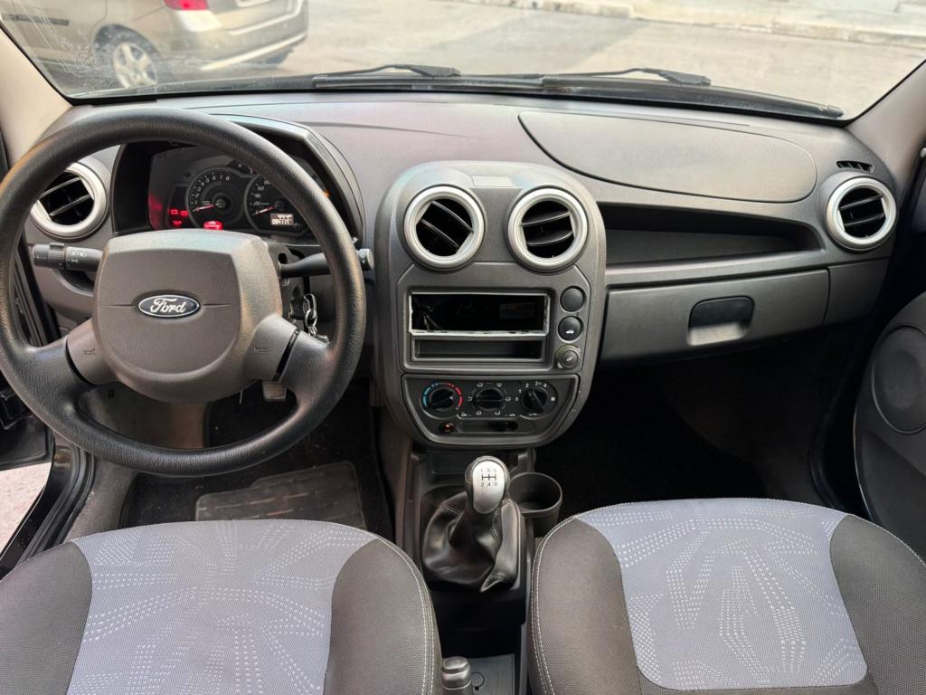 FORD Ka Hatch - Foto