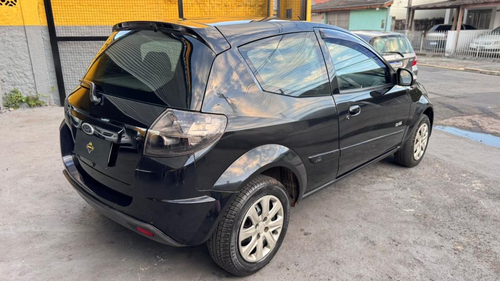 FORD Ka Hatch - Foto