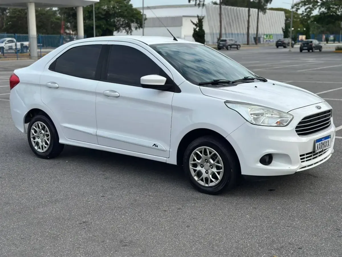 FORD Ka + Sedan - Foto