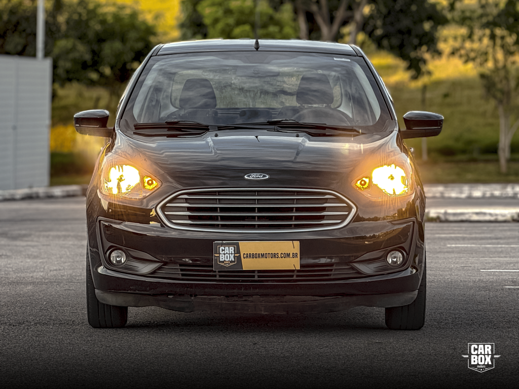 FORD Ka + Sedan - Miniatura