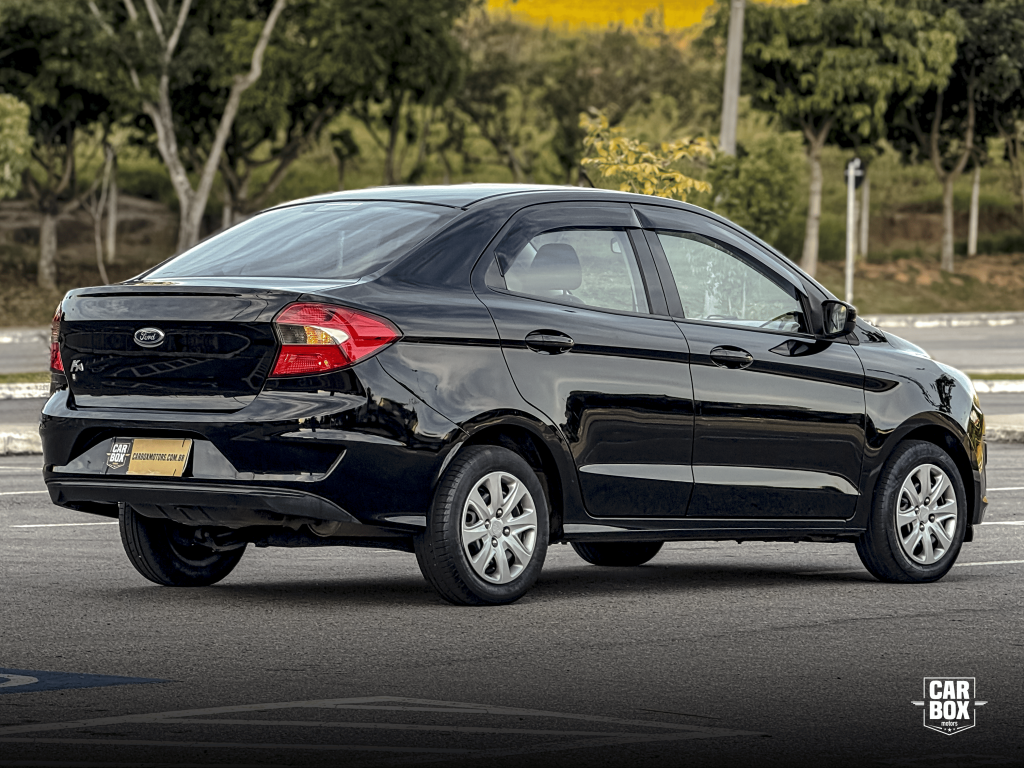 FORD Ka + Sedan - Foto