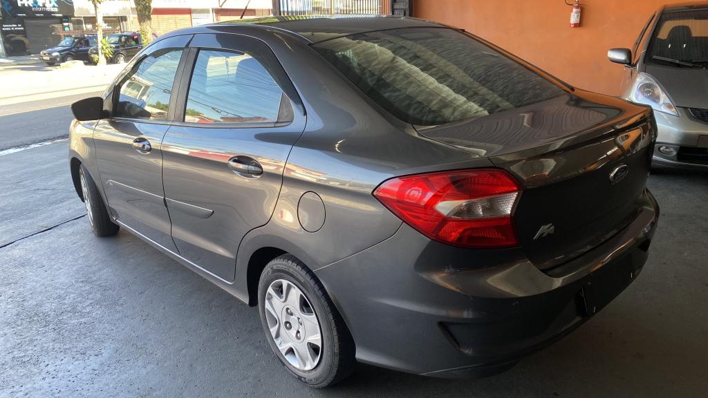 FORD Ka + Sedan - Foto