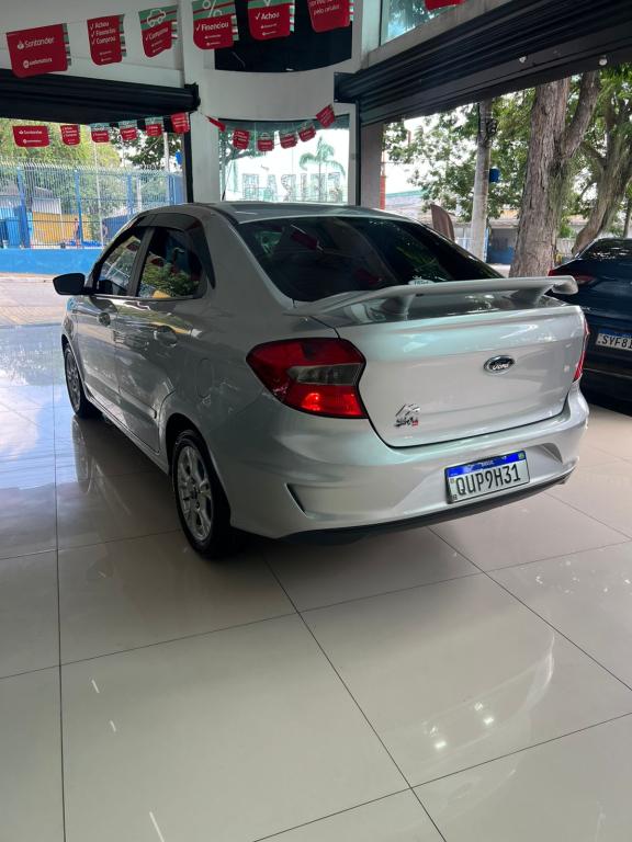 FORD Ka + Sedan - Foto