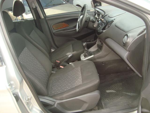 FORD Ka + Sedan - Foto