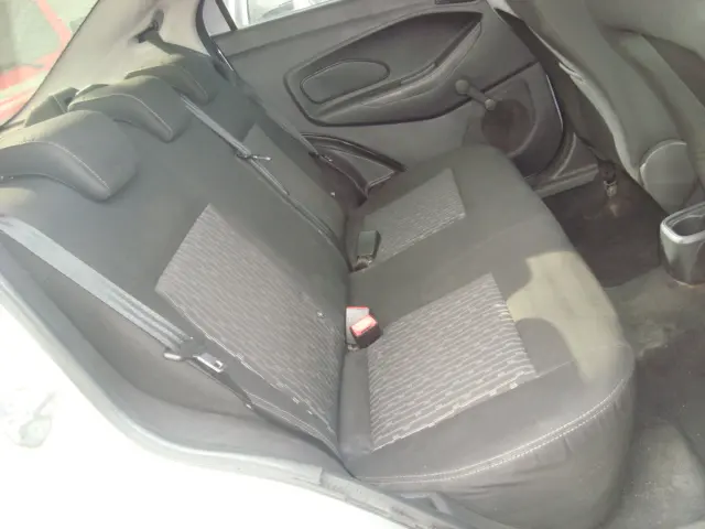 FORD Ka + Sedan - Foto