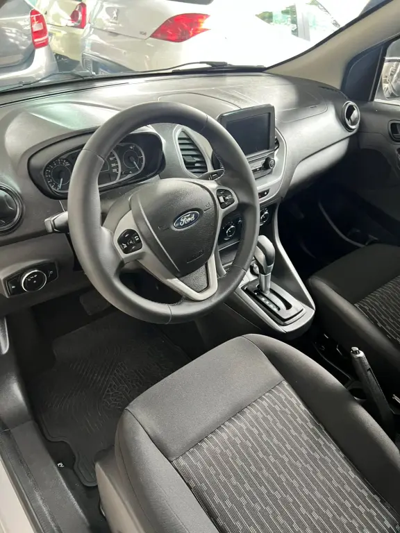 FORD Ka + Sedan - Foto