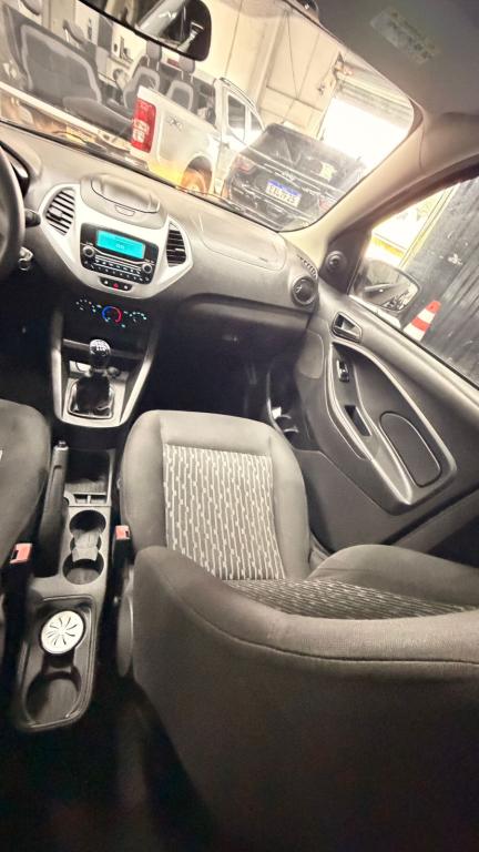FORD Ka + Sedan - Foto