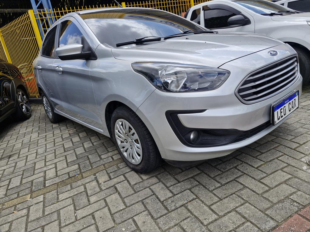 FORD Ka + Sedan - Foto