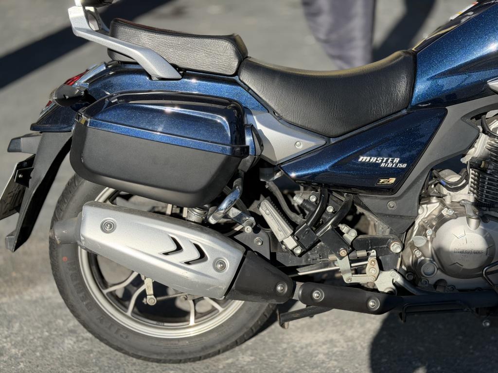 HAOJUE Master Ride 150 - Foto