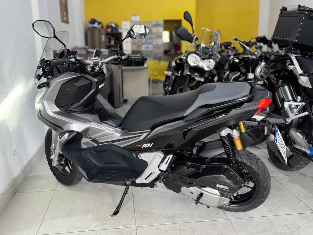 HONDA ADV 150 - Foto