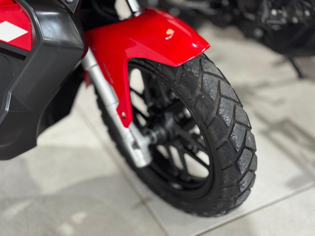 HONDA ADV 150 - Foto