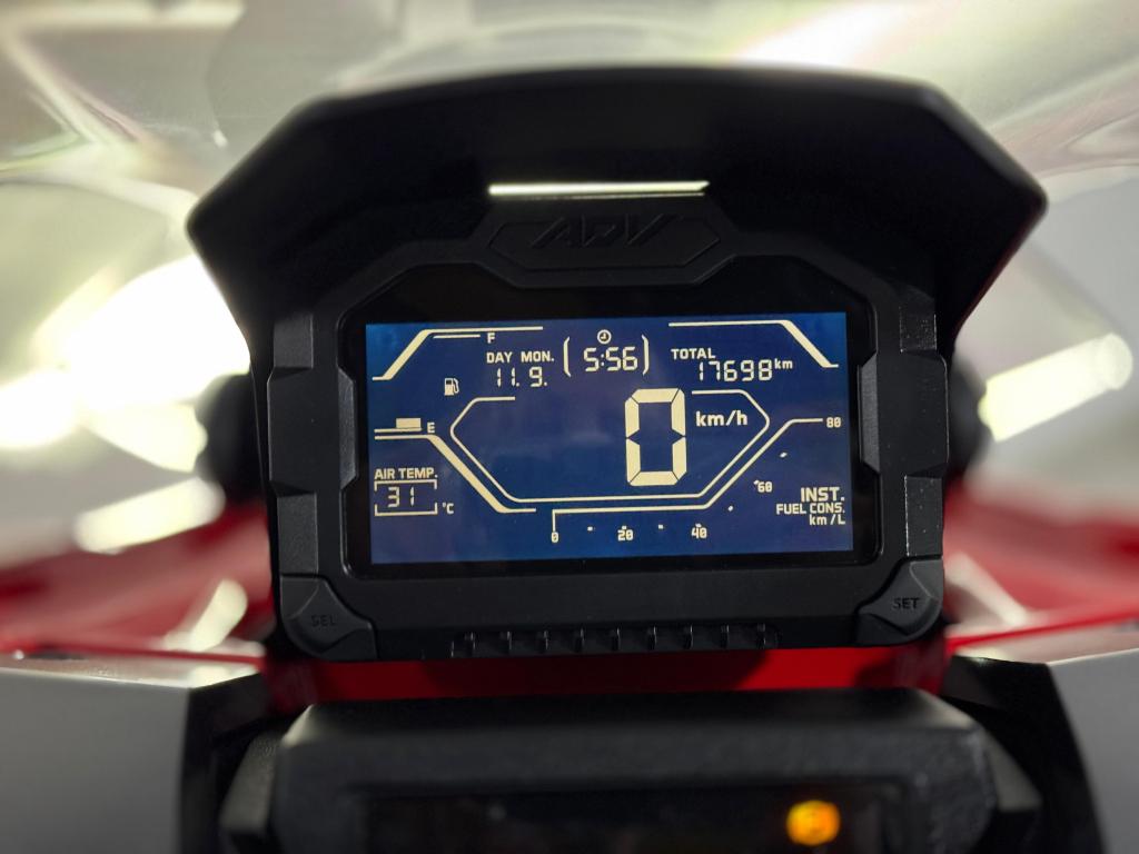 HONDA ADV 150 - Foto