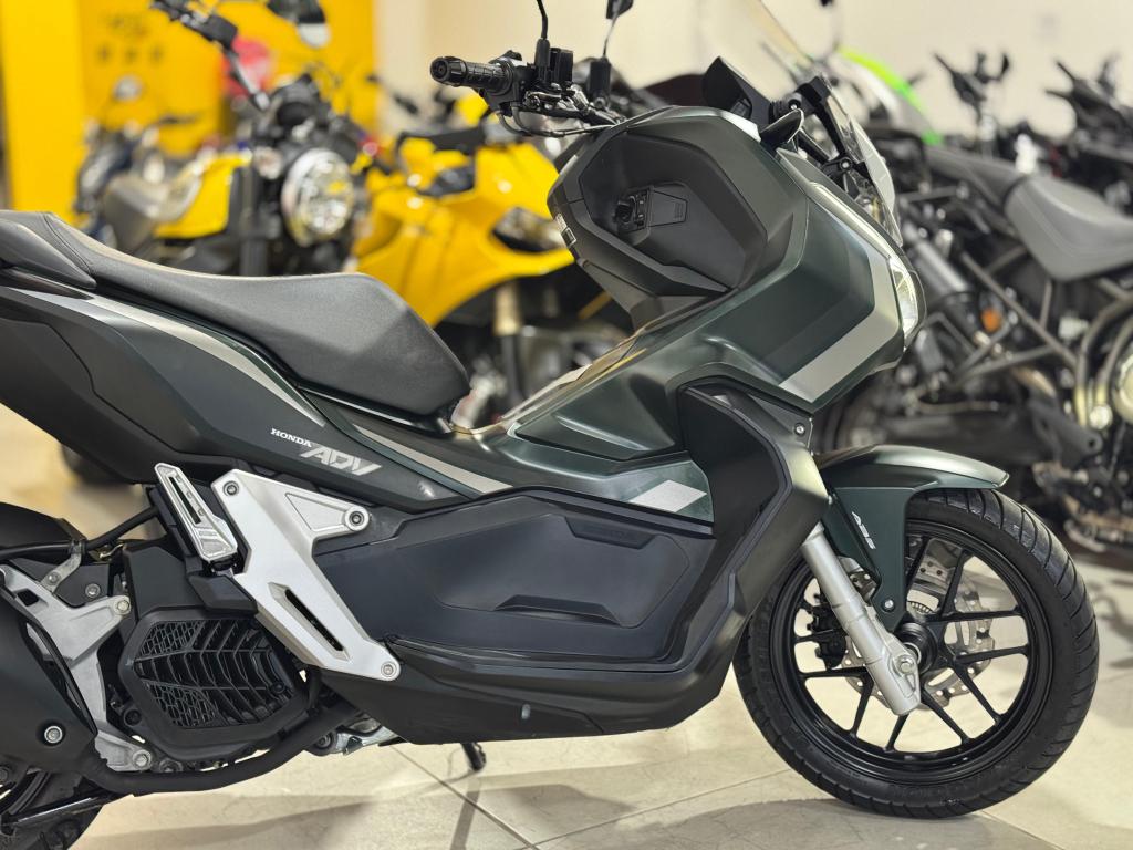 HONDA ADV 150 - Foto