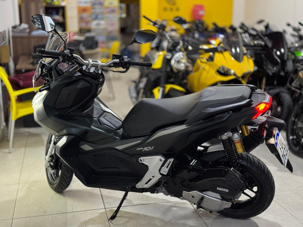 HONDA ADV 150 - Foto
