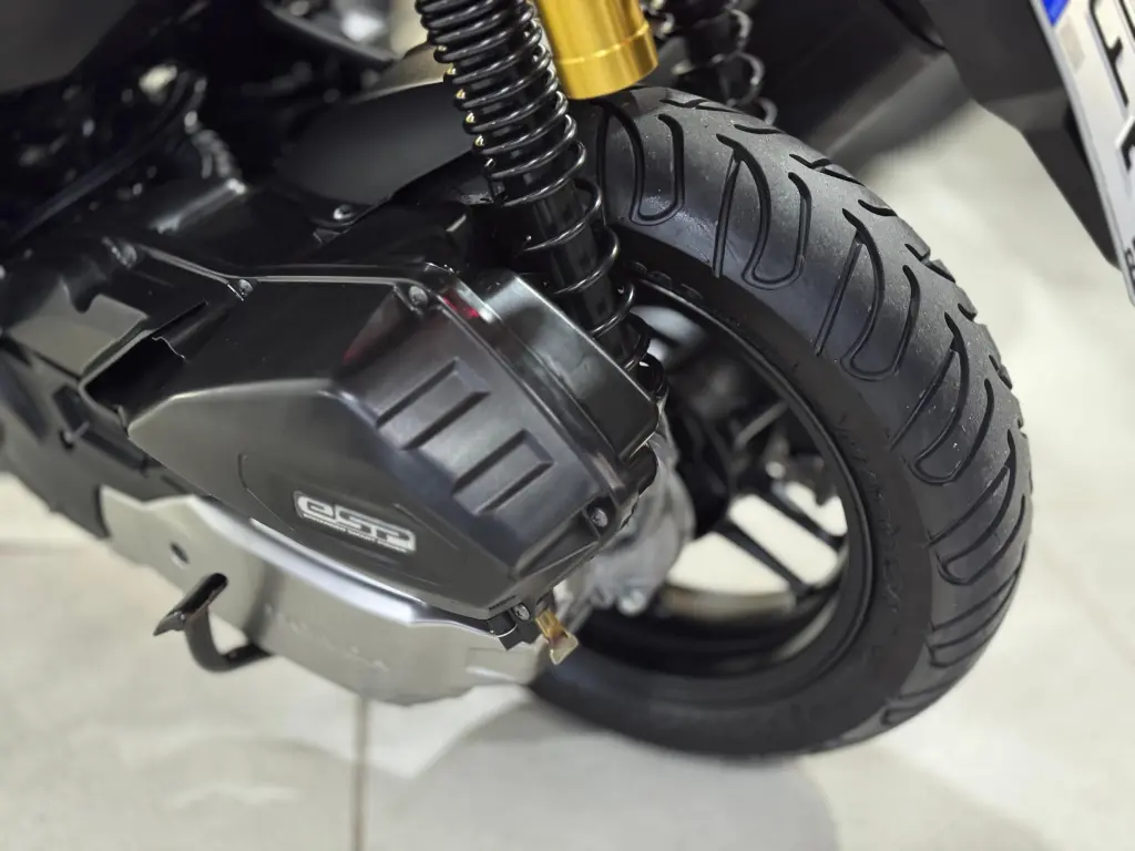 HONDA ADV 150 - Foto