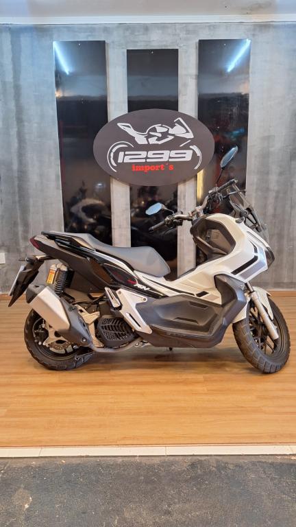 HONDA ADV 150 - Foto