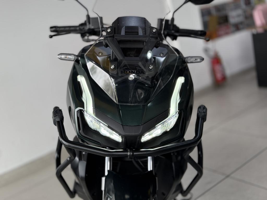 HONDA ADV 150 - Foto