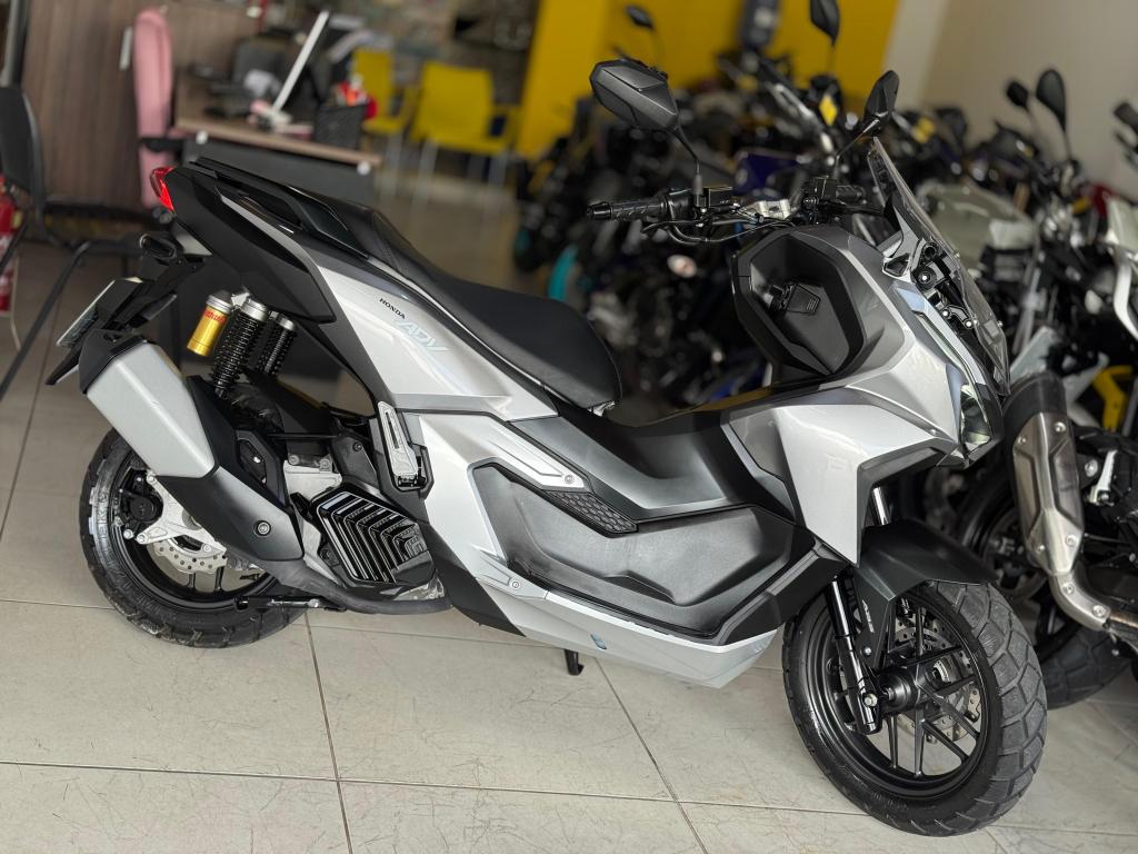 HONDA ADV 160 - Foto