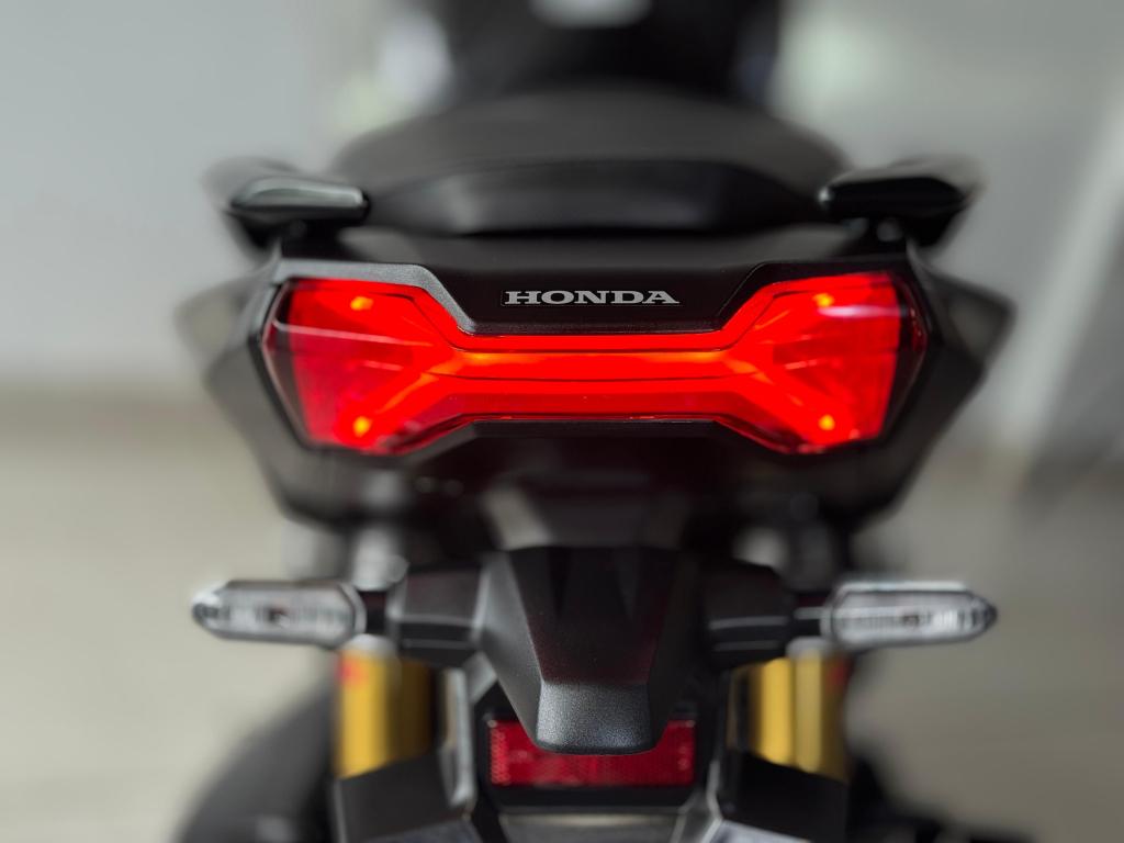 HONDA ADV 160 - Foto
