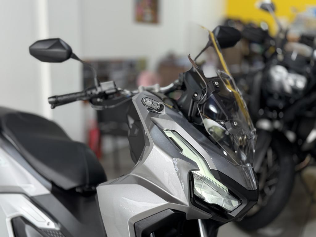 HONDA ADV 160 - Foto