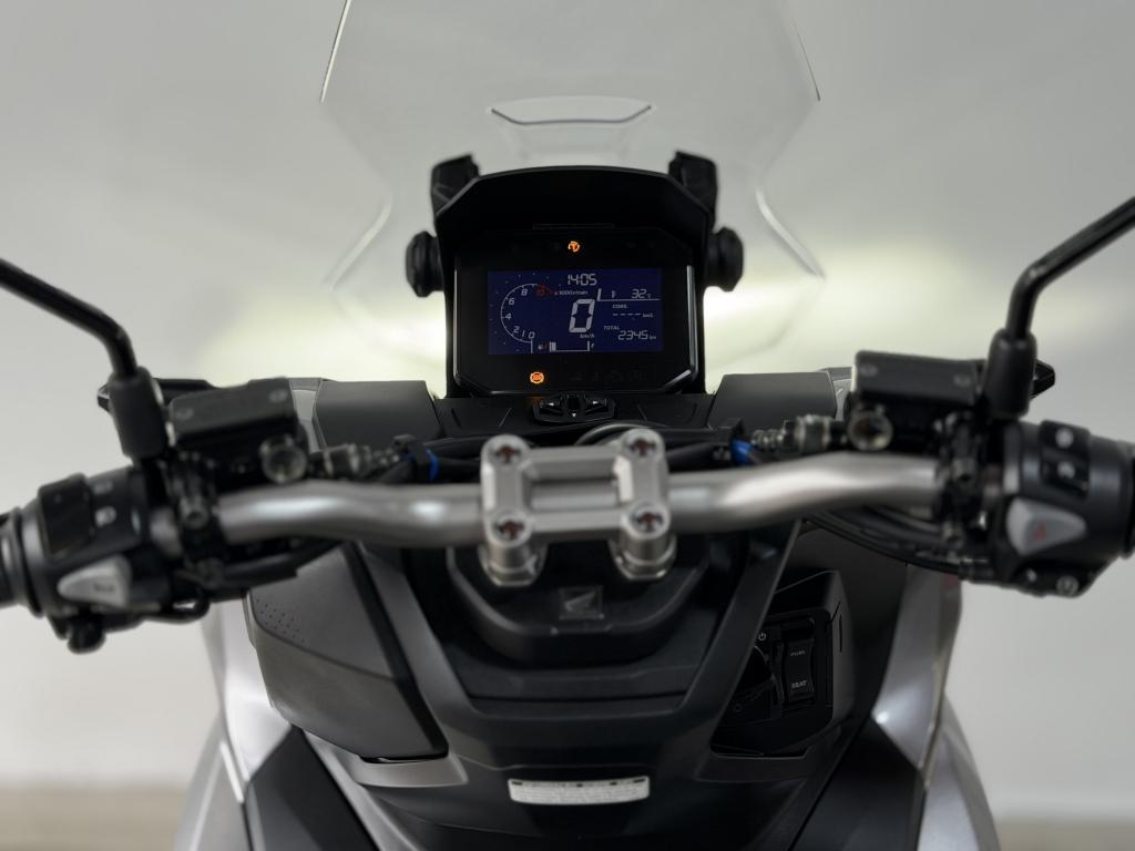 HONDA ADV 160 - Foto