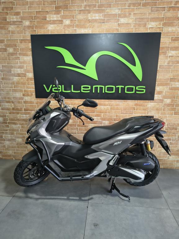 HONDA ADV 160 - Foto