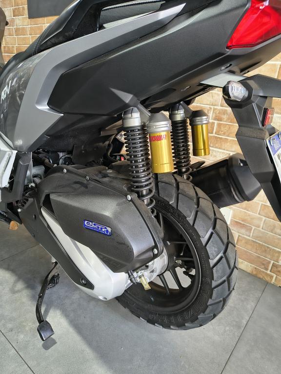 HONDA ADV 160 - Foto