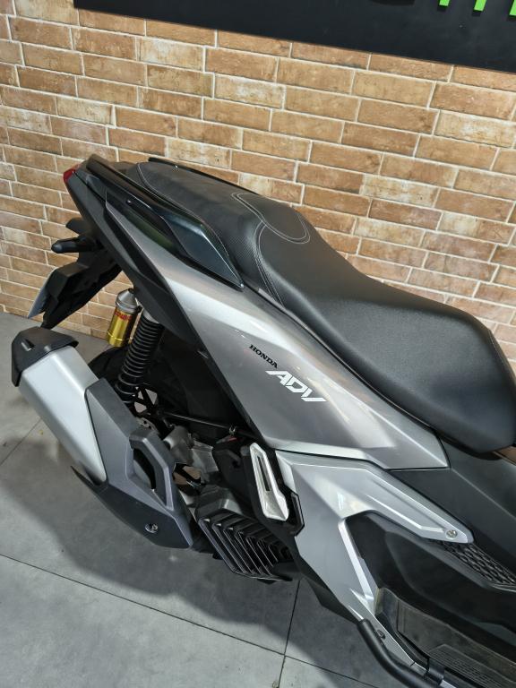 HONDA ADV 160 - Foto