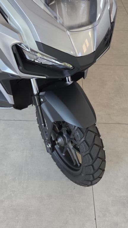 HONDA ADV 160 - Foto