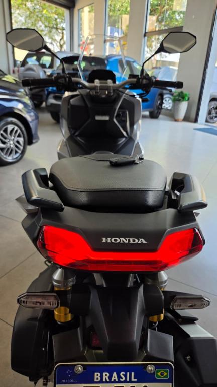HONDA ADV 160 - Foto