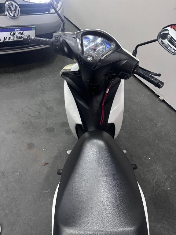 HONDA Biz 110 I - Foto