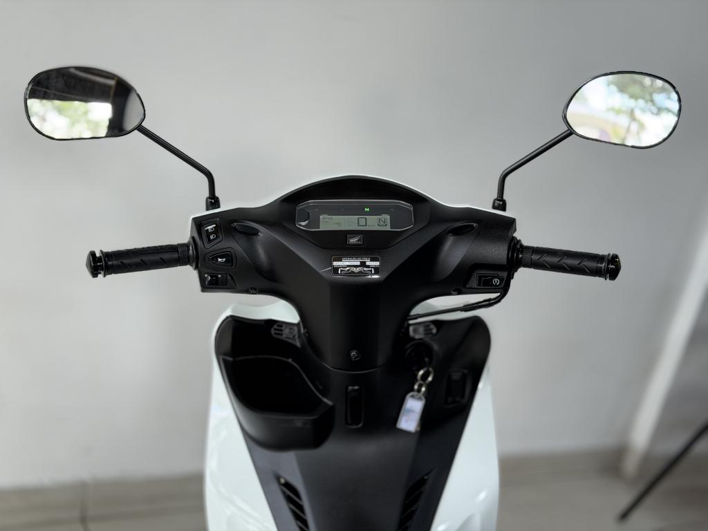 HONDA Biz 125 - Foto