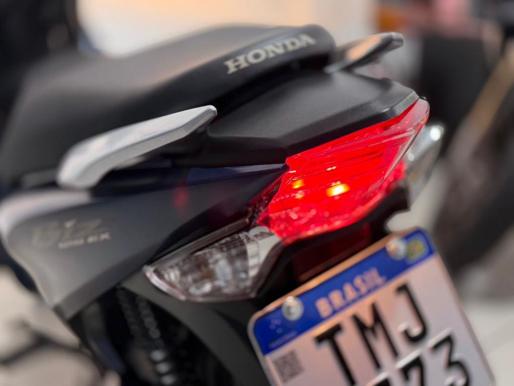 HONDA Biz 125 - Foto