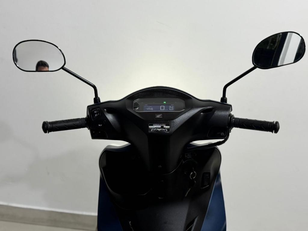 HONDA Biz 125 - Foto