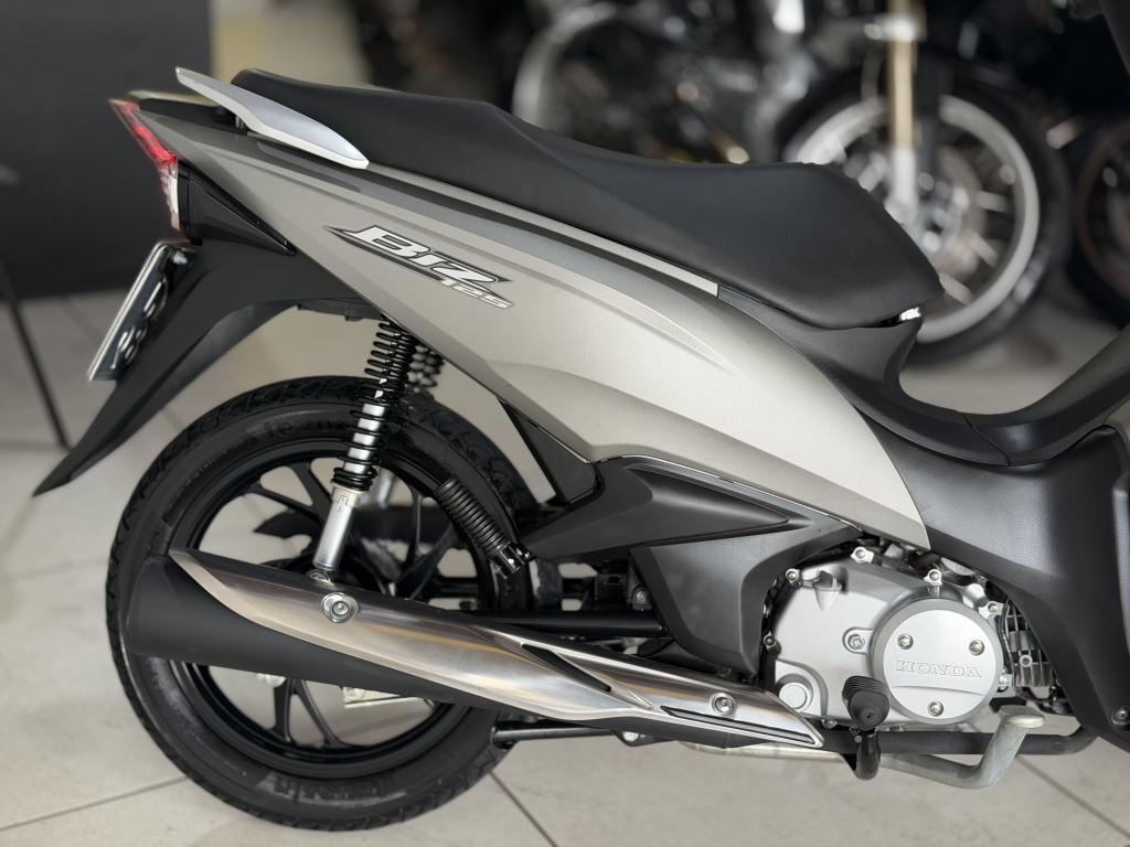 HONDA Biz 125 - Foto