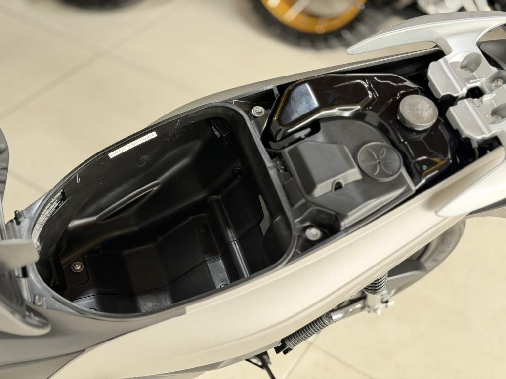 HONDA Biz 125 - Foto