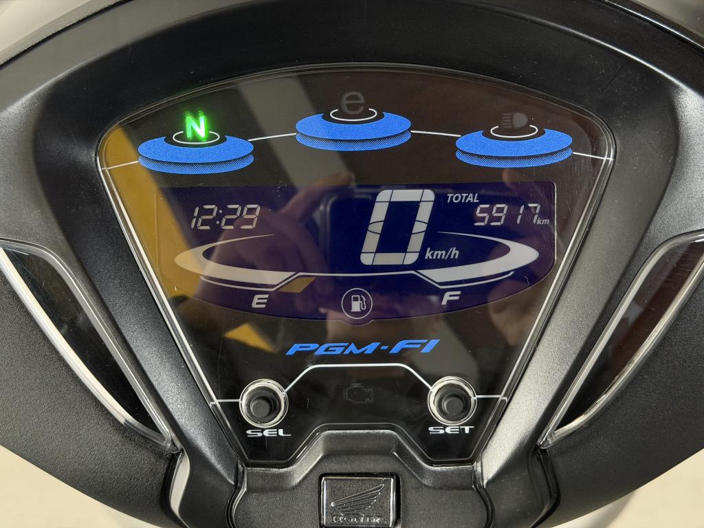 HONDA Biz 125 - Foto