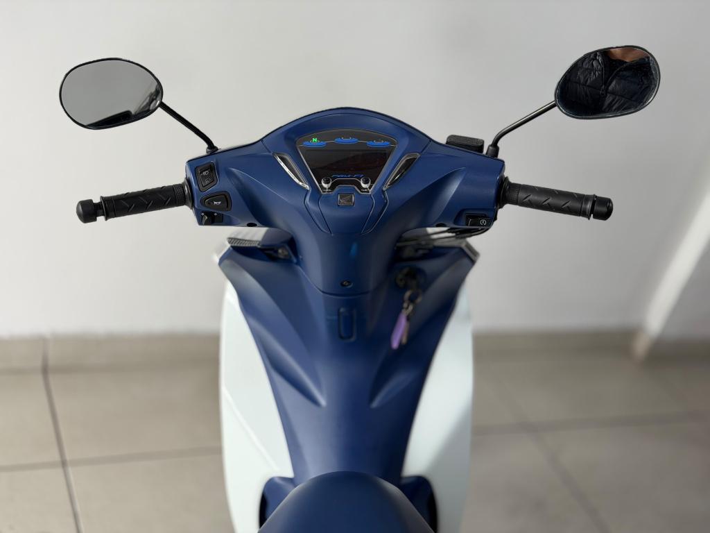 HONDA Biz 125 - Foto