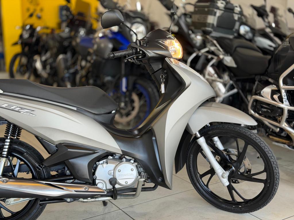 HONDA Biz 125 - Foto