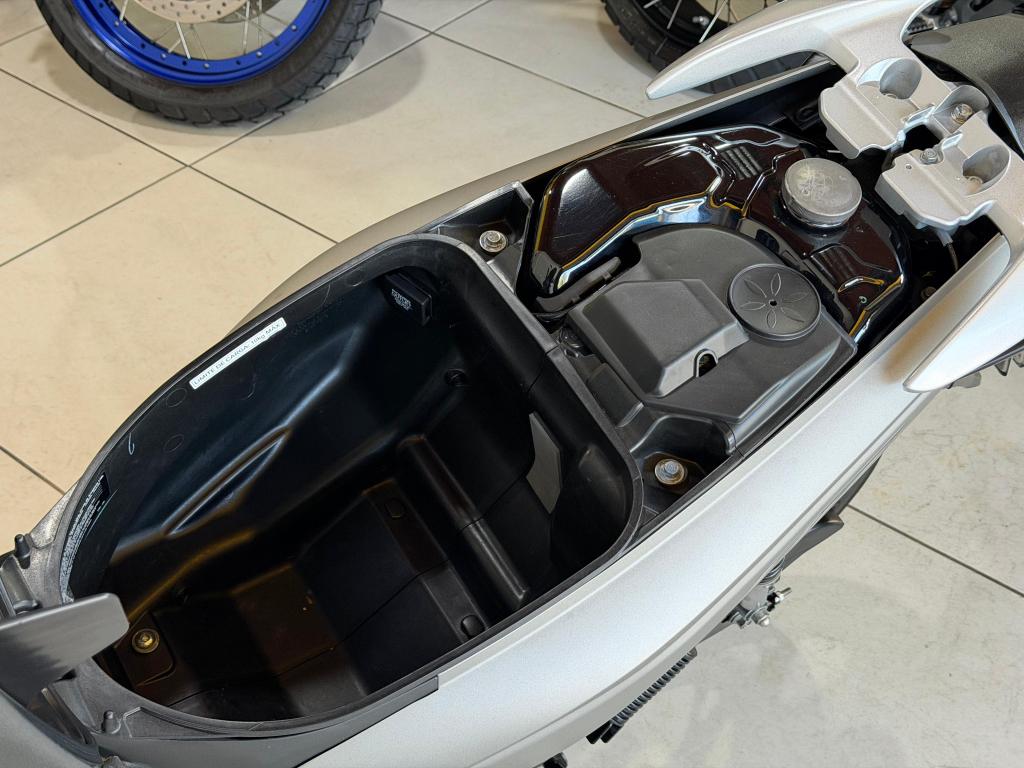 HONDA Biz 125 - Foto