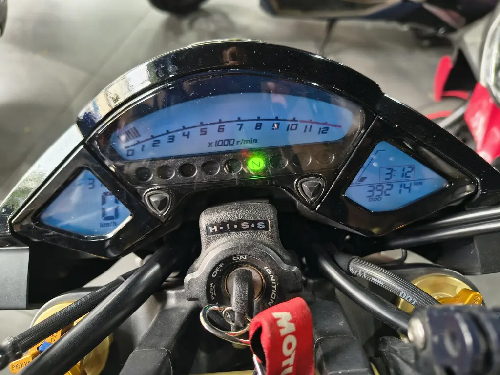 HONDA CB 1000 R - Foto