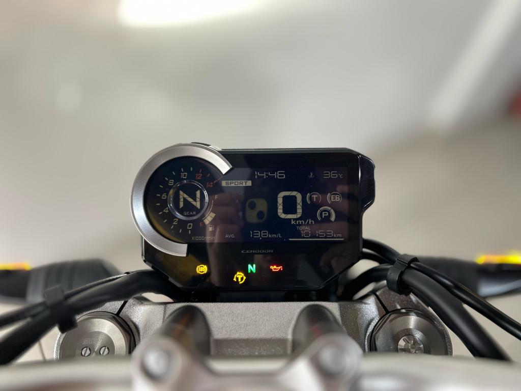 HONDA CB 1000 R - Foto